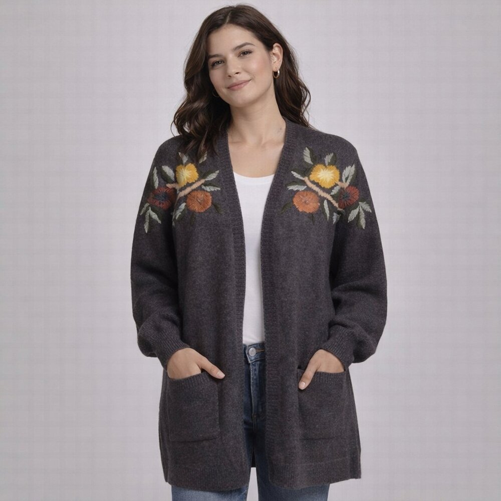 Boundless North Grey Long Floral Embroidered Cardigan Large Style NLJ68020